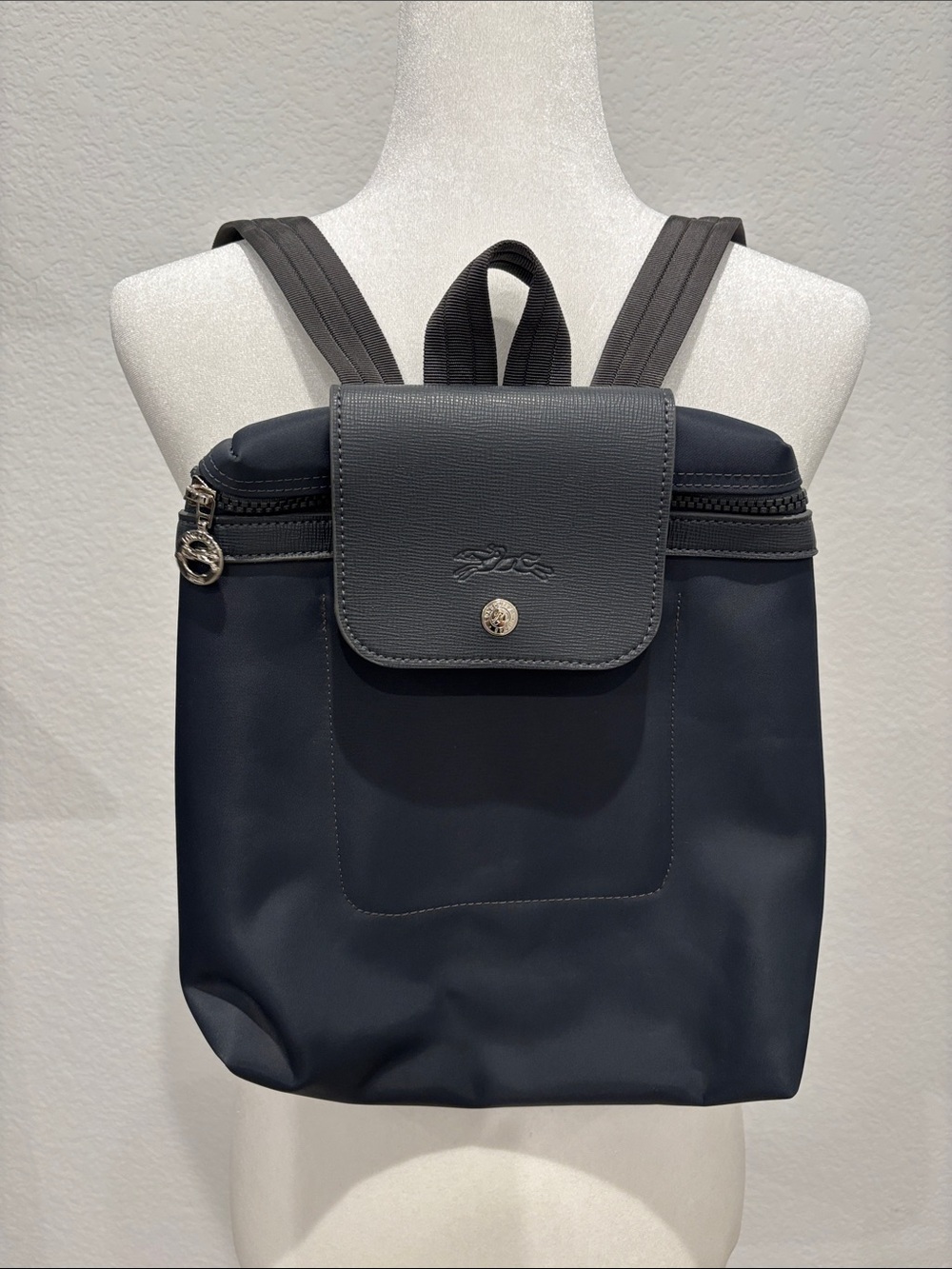 Longchamp Le Pliage One M Backpack in Anthracite Grey